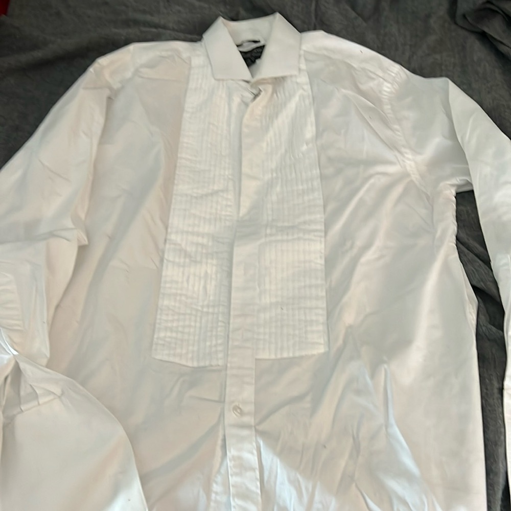 Men’s white tuxedo shirt